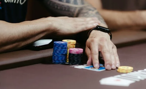 Is there a “12345” hand in Texas Hold'em?